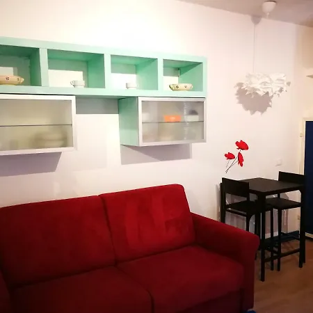 Casa Arcobaleno Apartment *